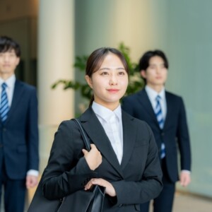 歩く就活生